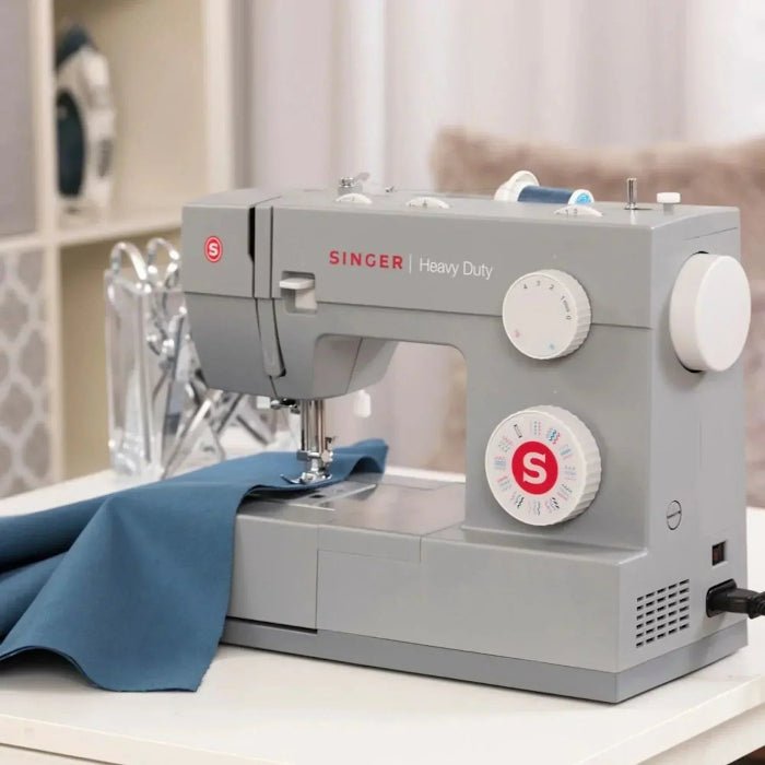 Máquina de coser SINGER® Heavy Duty 4452