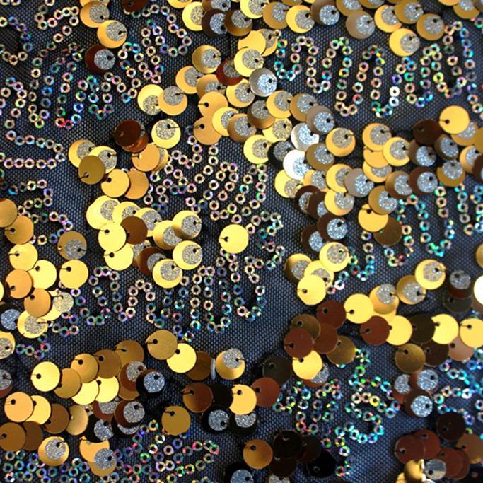 #color_black/gold/silver