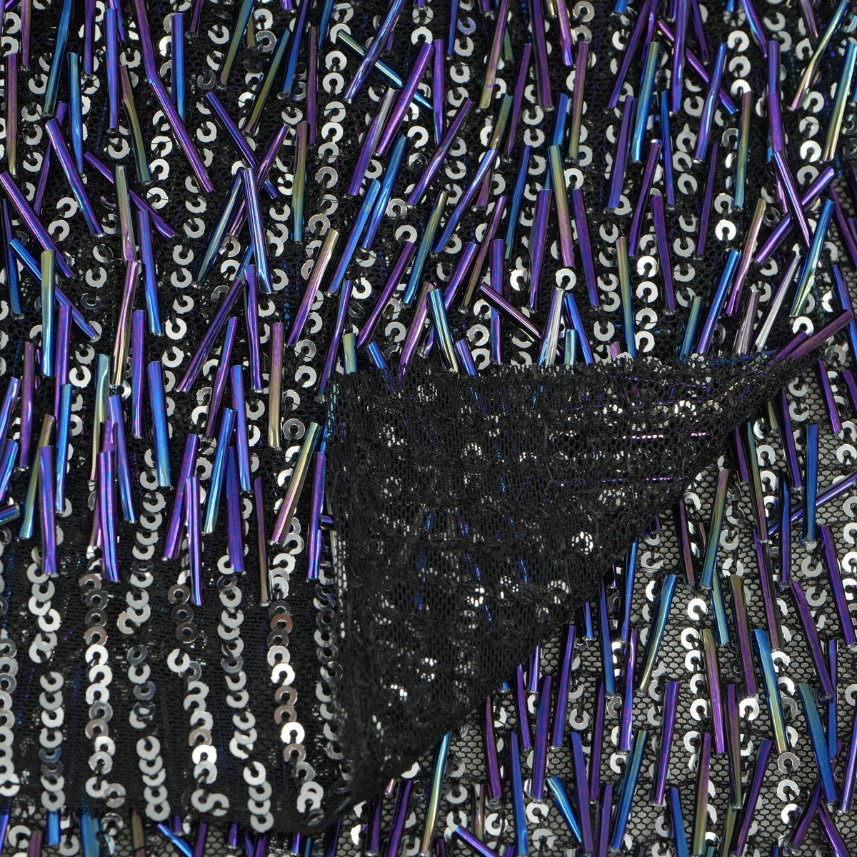 #color_irid black