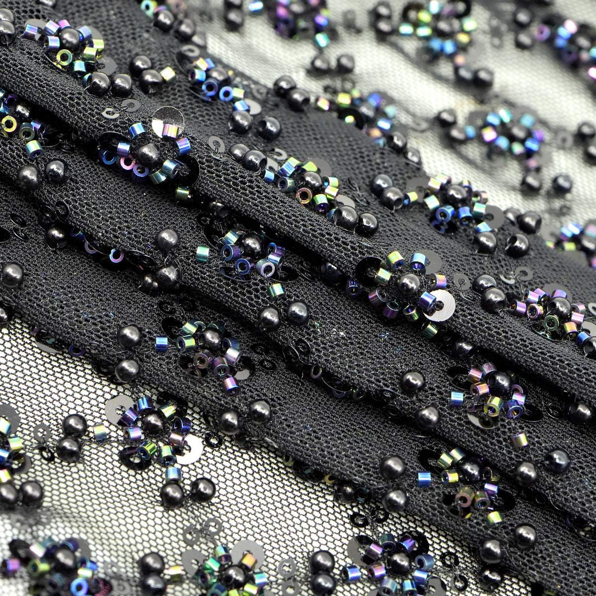 #color_black/multicolor