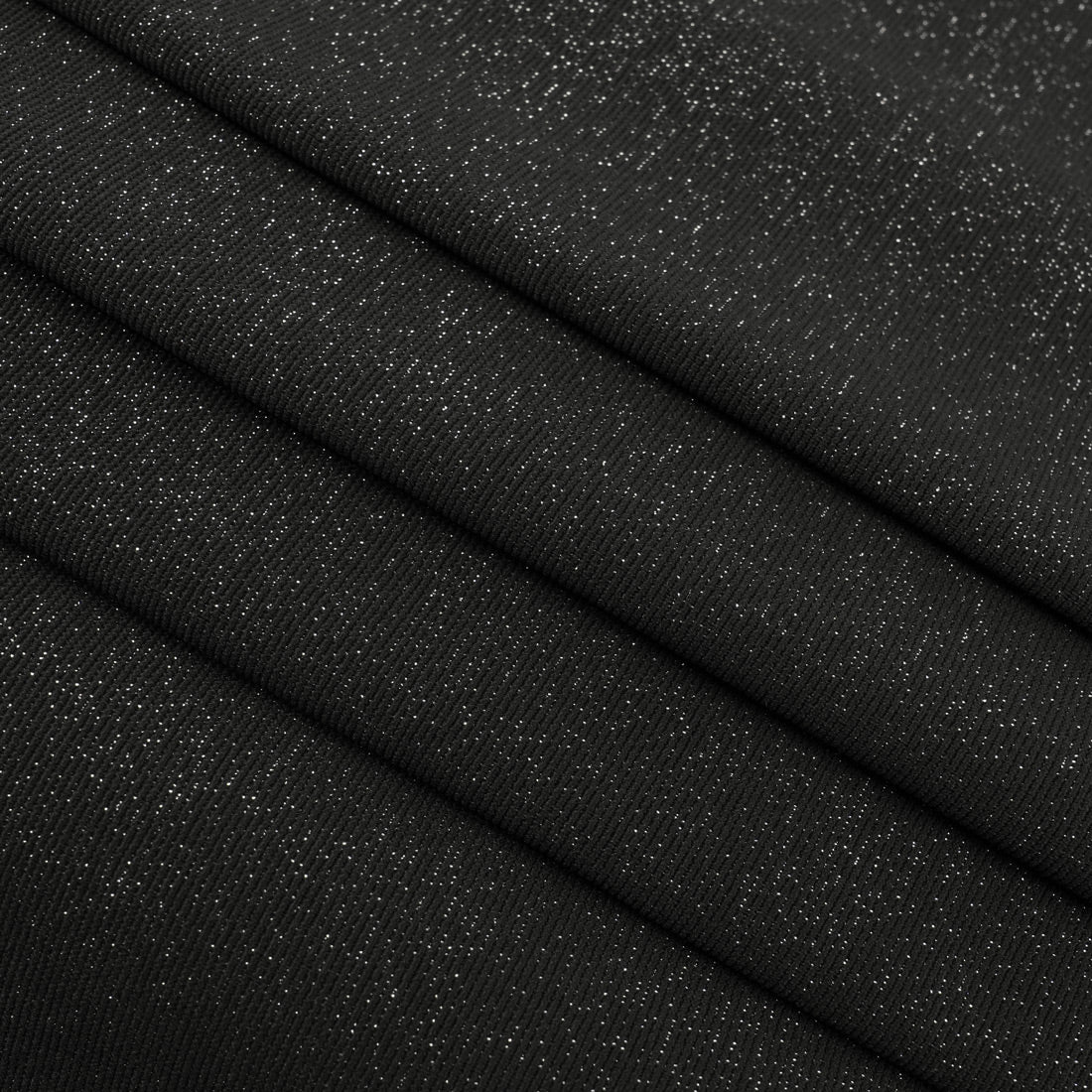 Telefoningiz uchun porno GIF Oshxonada fartuk kiygan yalangoch xotinning pornosi