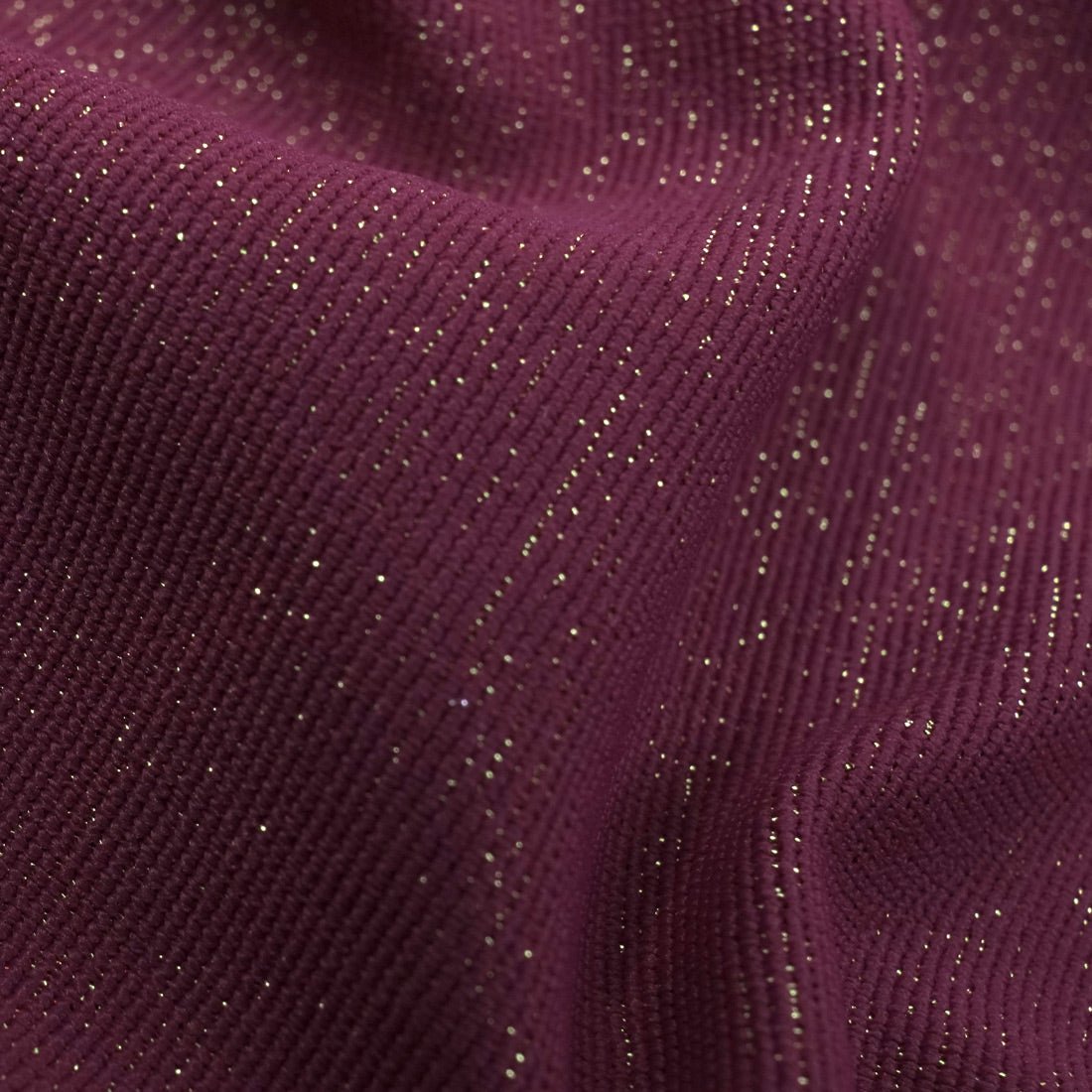 #color_dark berry/gold