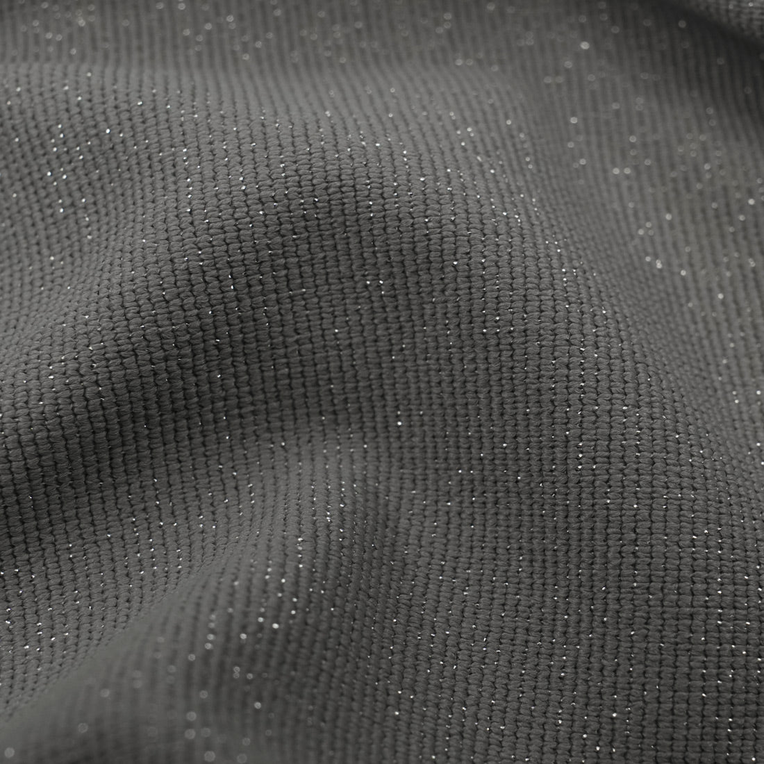#color_gray/silver