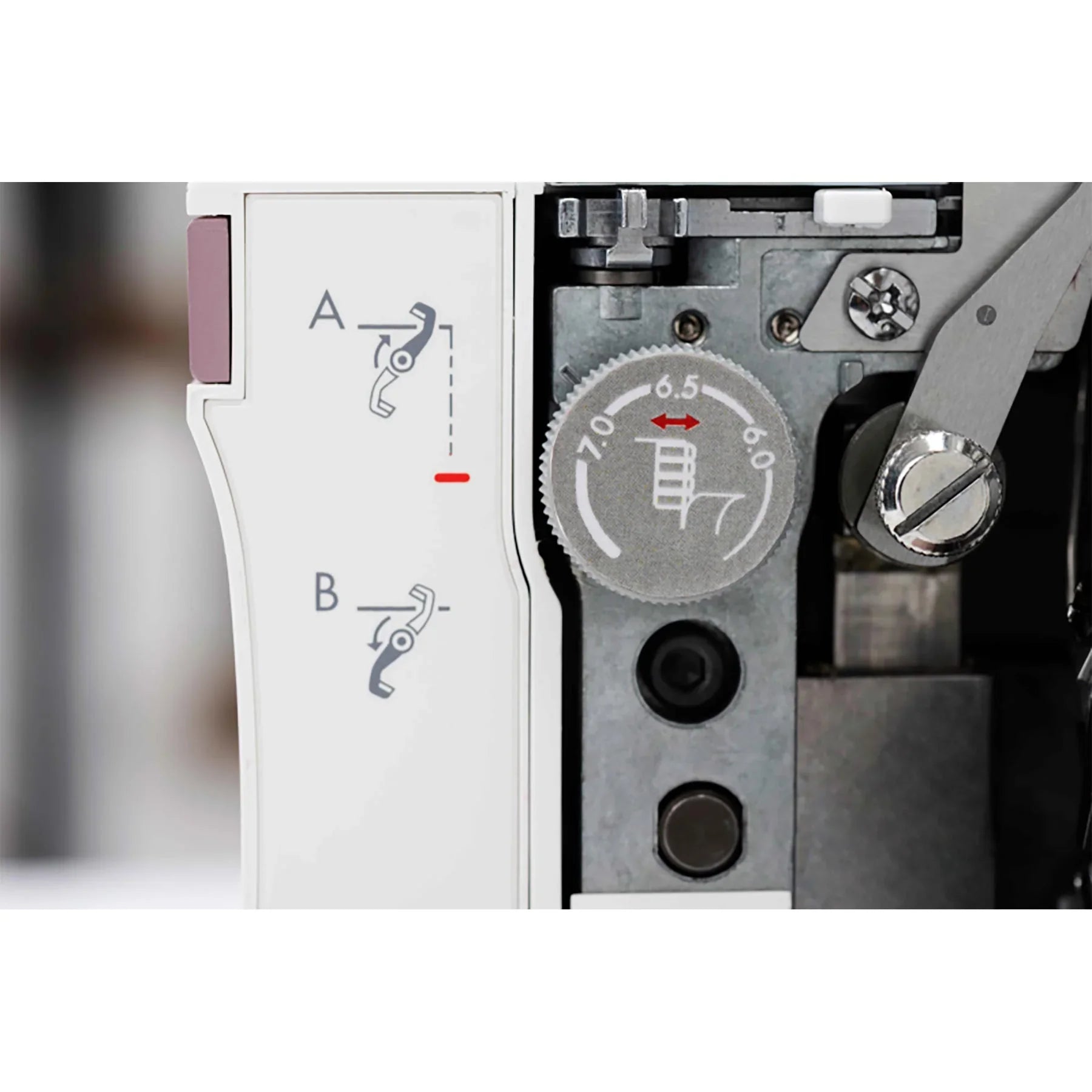 A Sample of HUSQVARNA VIKING AMBER Air S | 500 Coverlock Machine.