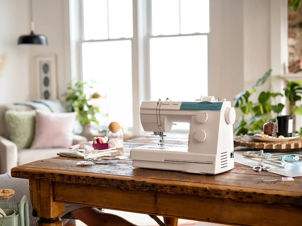 A sample of HUSQVARNA VIKING EMERALD 116 Sewing Machine.