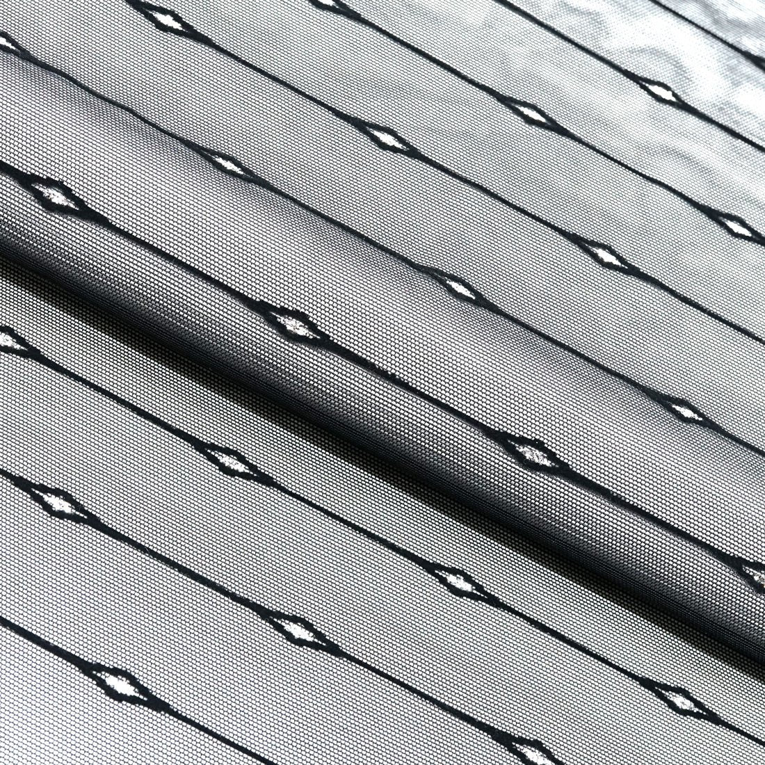 #color_Black