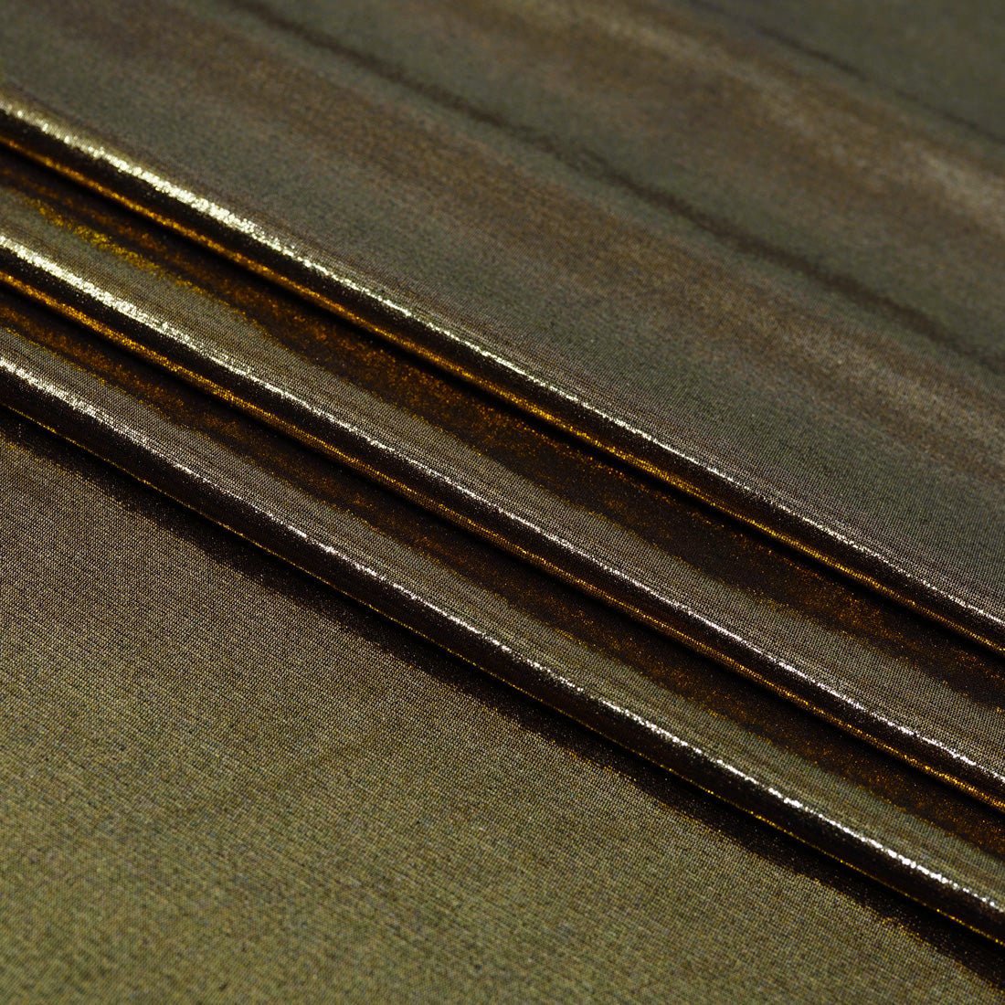 #color_black/gold