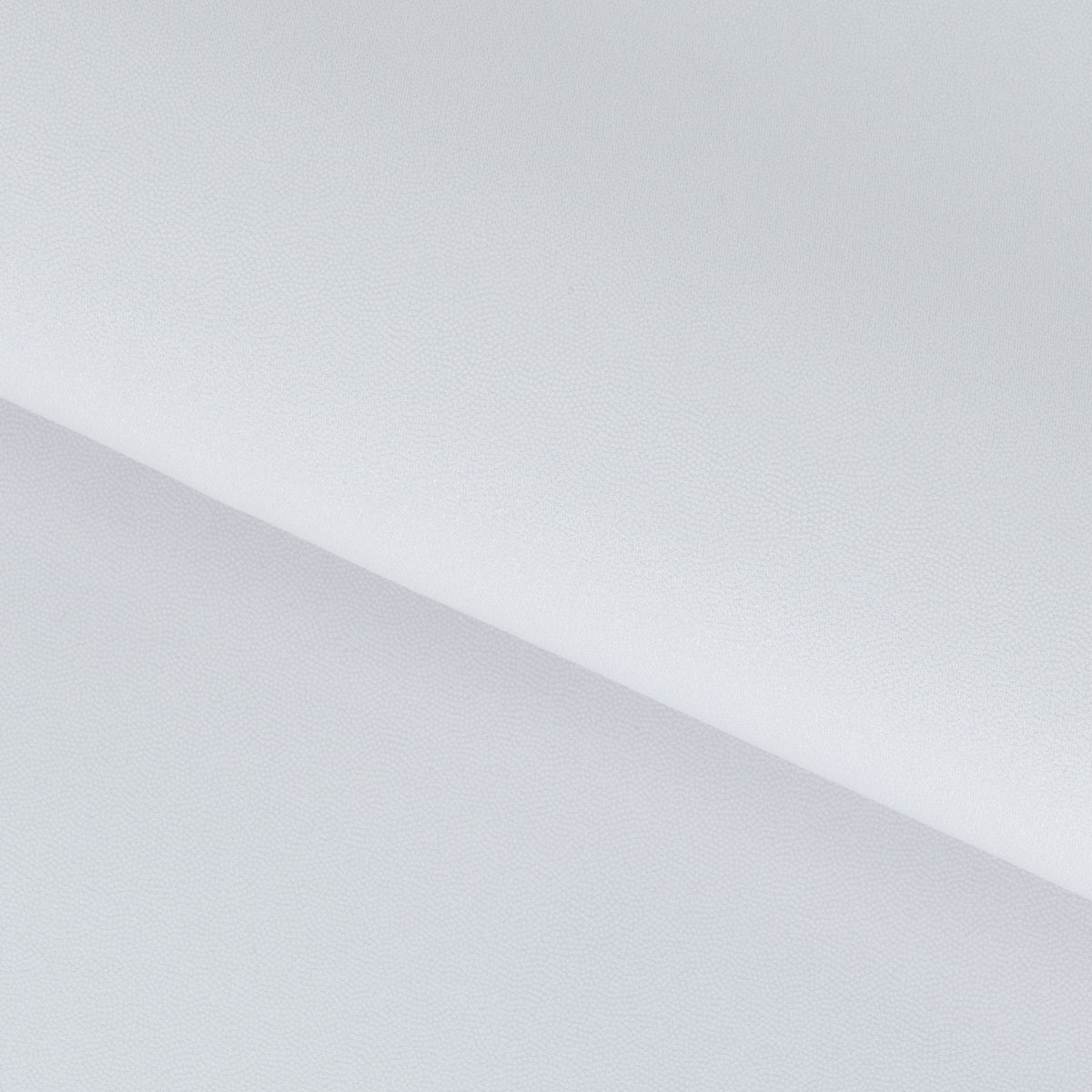 #color_white/white