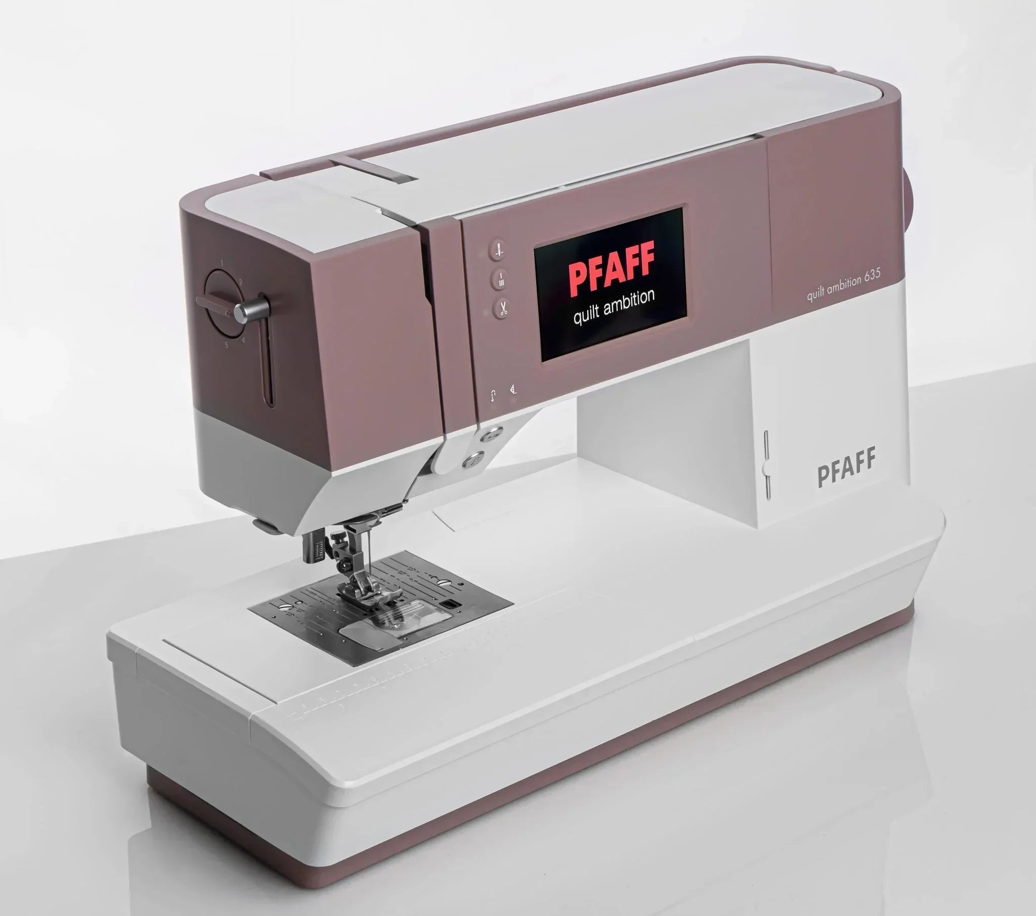 A sample of PFAFF ambition 635 Sewing Machine.