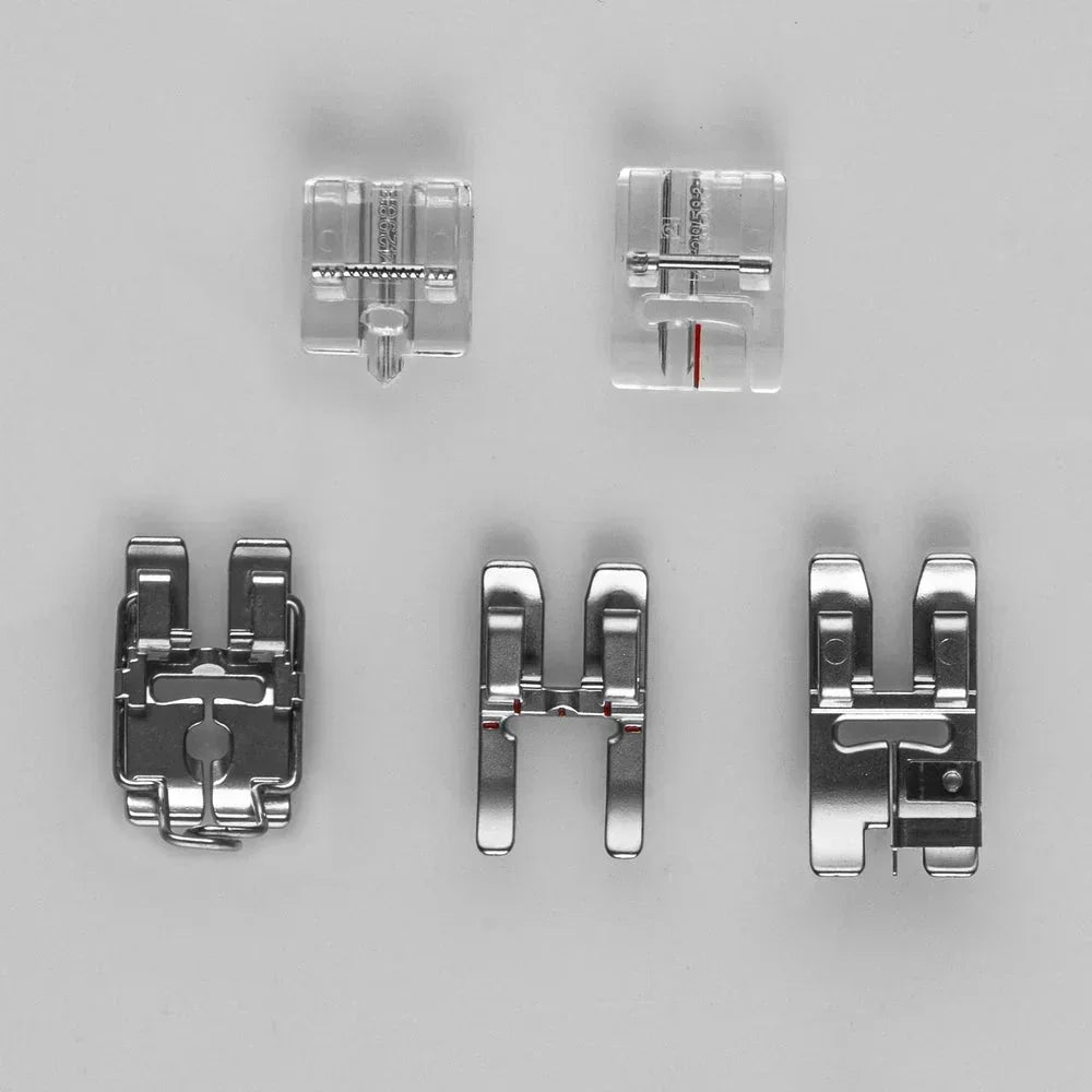 Different presser feet of PFAFF® expression™ 710 Sewing Machine Special Edition.