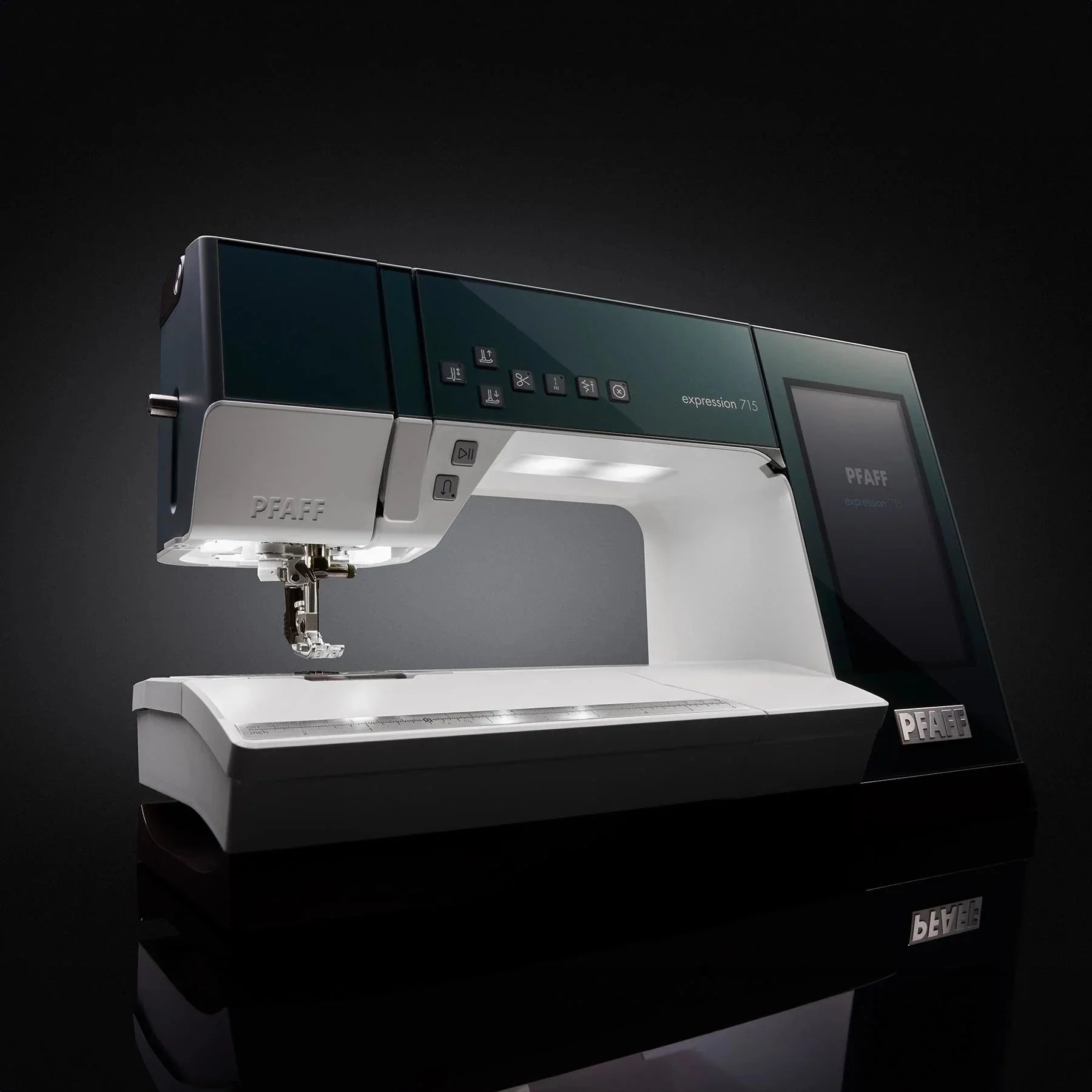 A sample of PFAFF® expression™ 715 Sewing Machine.
