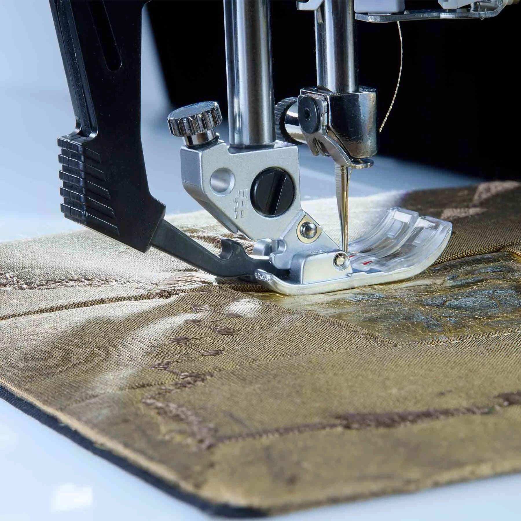 A sample of PFAFF® quilt expression™ 725 Sewing Machine.