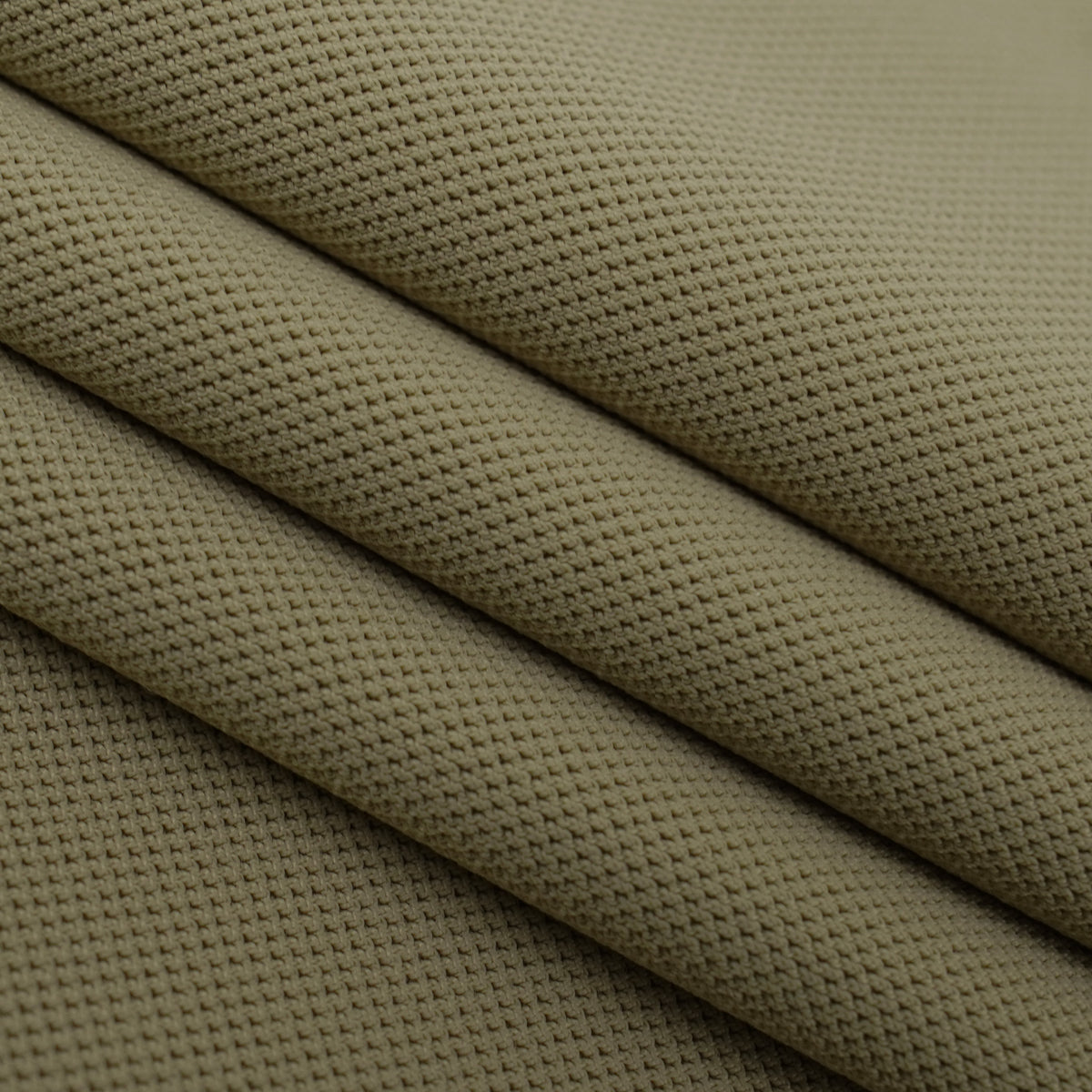 #color_taupe