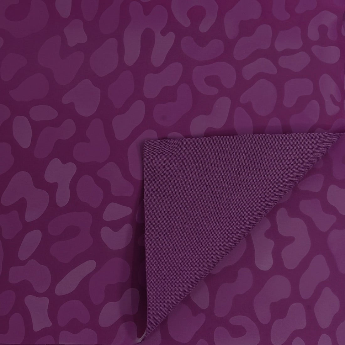 #color_dark berry