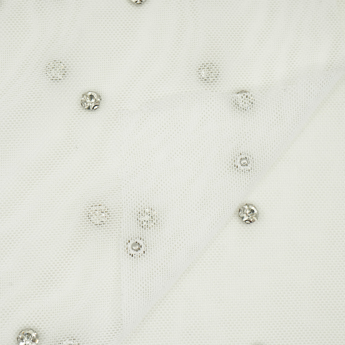 #color_off white