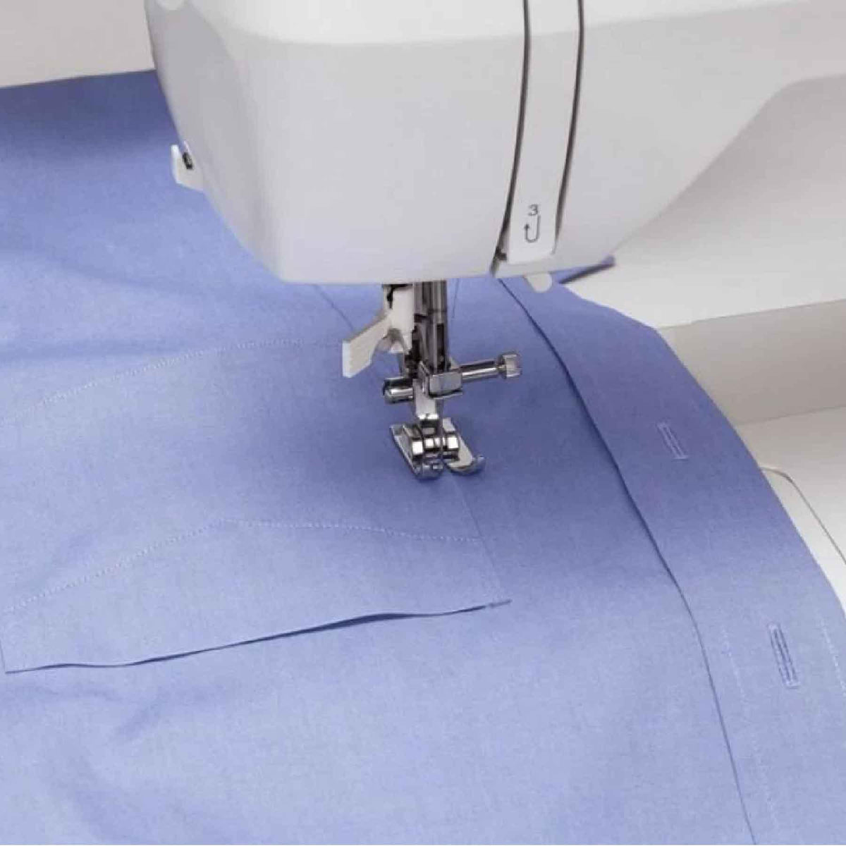 A sample of SINGER® Brilliance™ 6180 Sewing Machine.