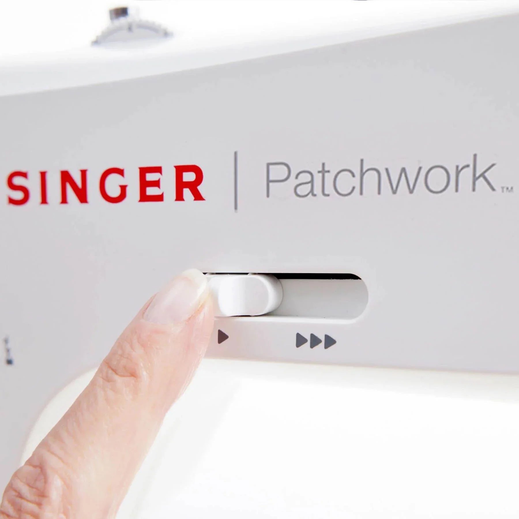 SINGER C5980Q Patchwork Plus Sewing & Quilting Machine with Extension Table