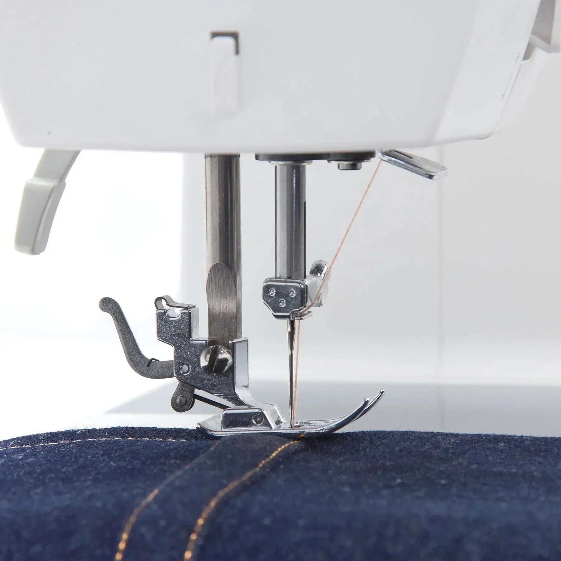 A sample of SINGER PRISMA Heavy Duty Sewing Machine sewing fabric.