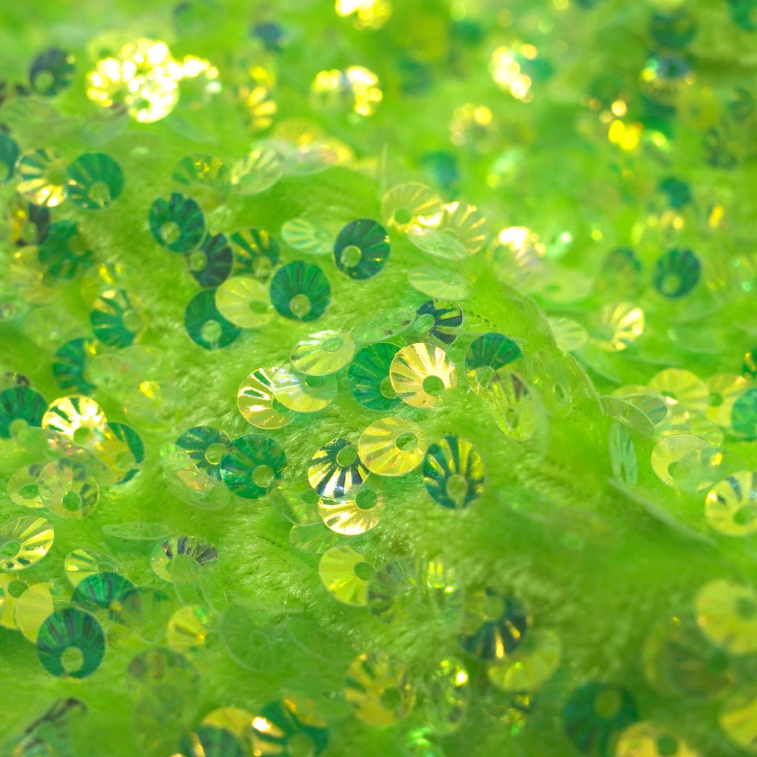 #color_hot lime/irid