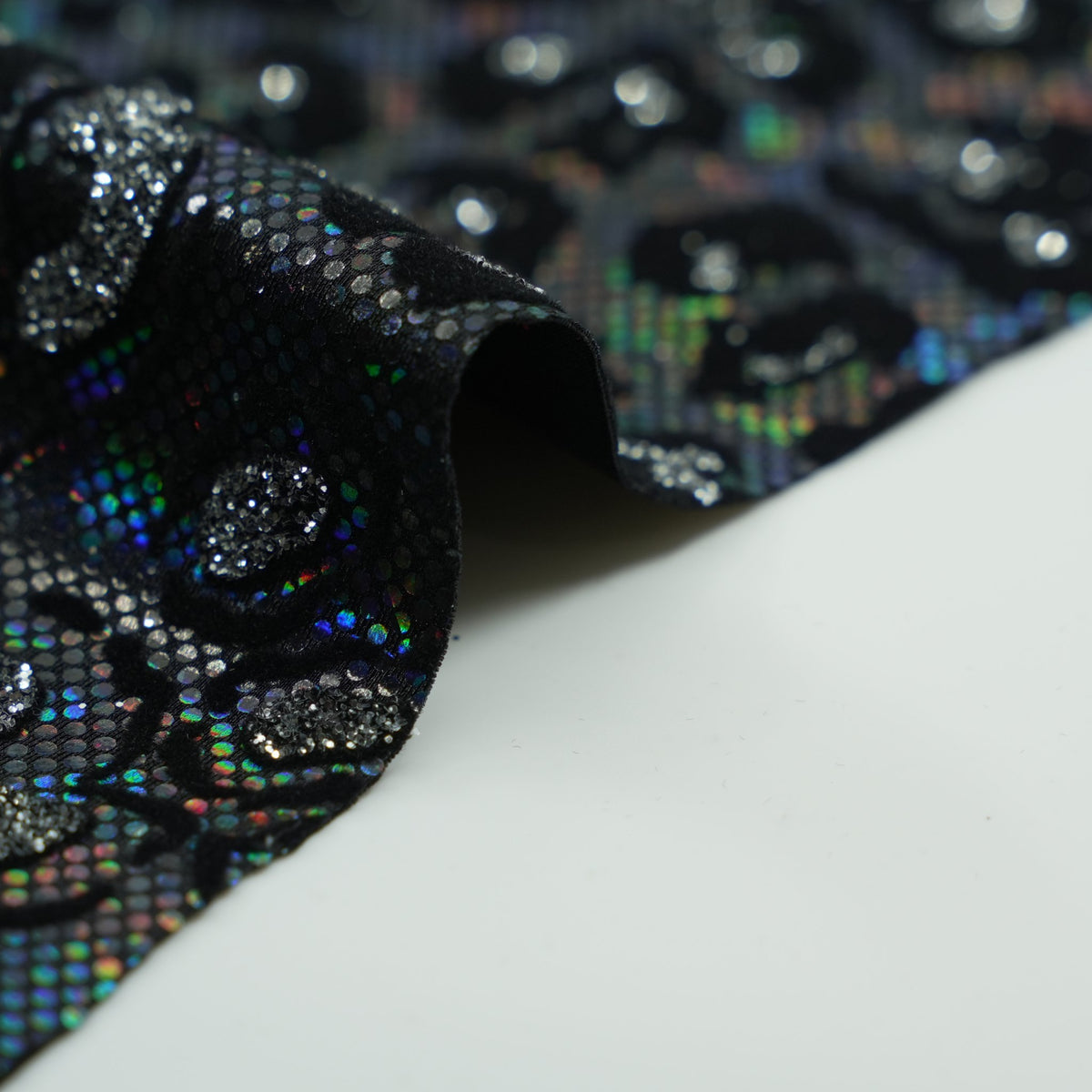 #color_black
