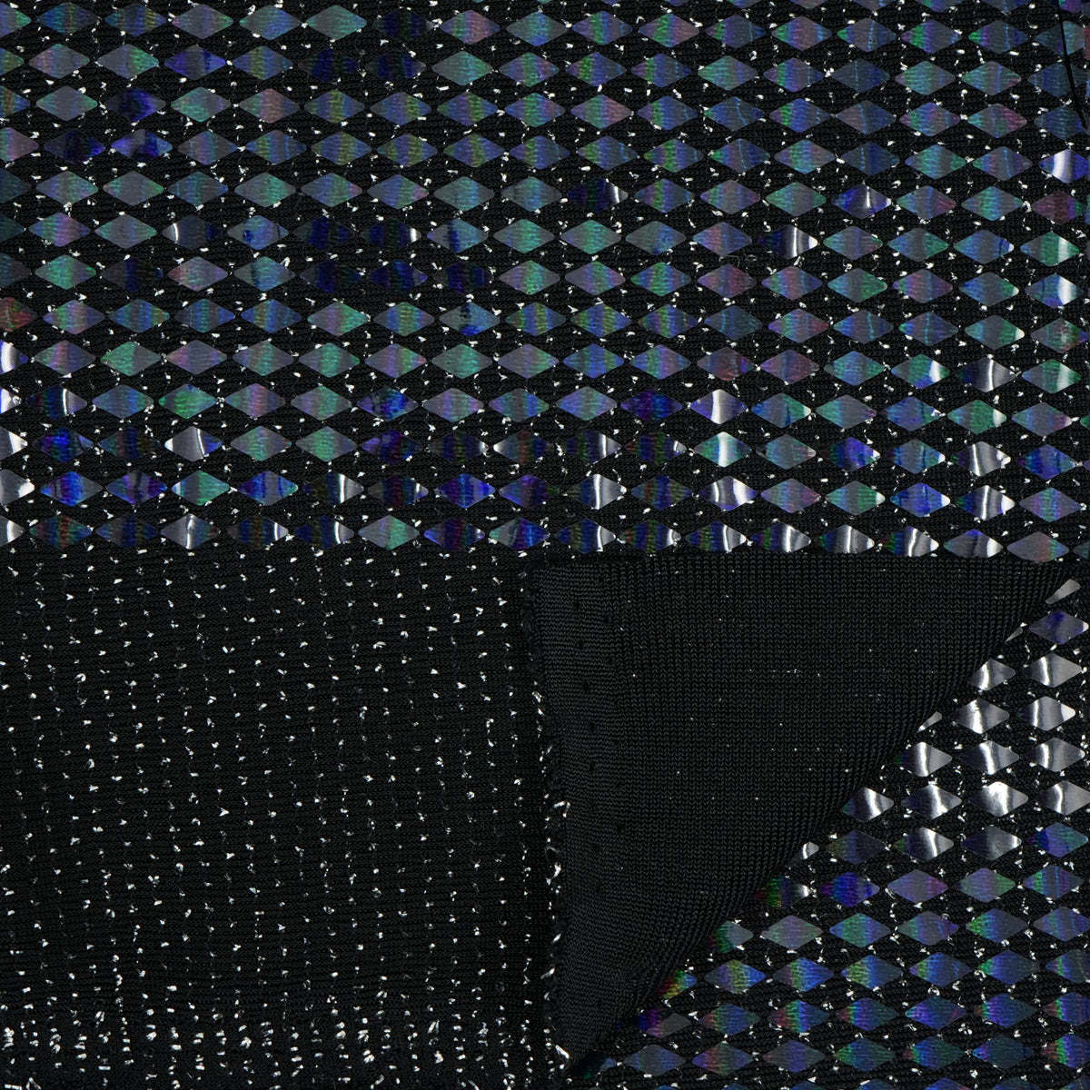 #color_black/black