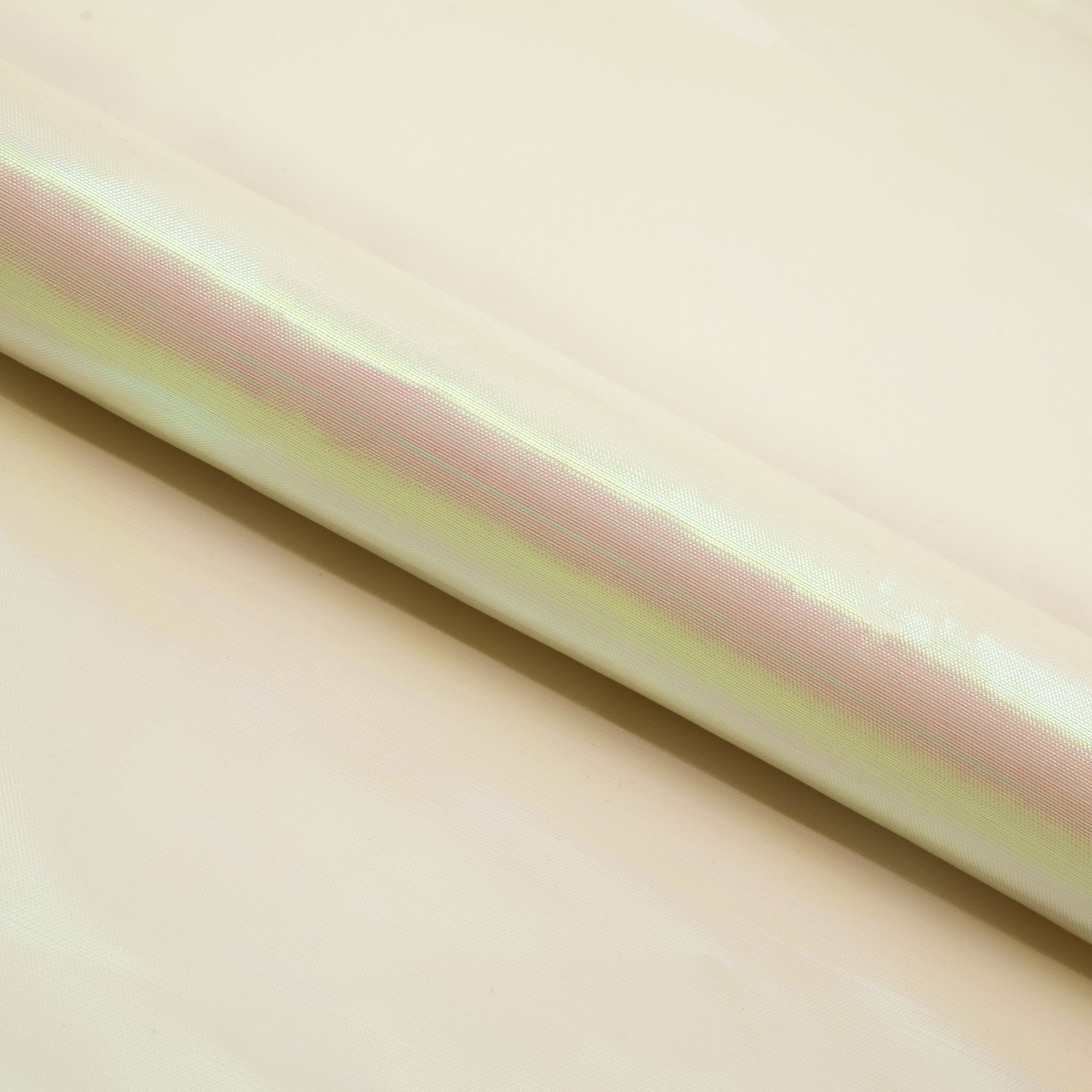 #color_champagne mist