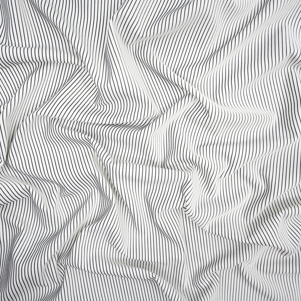 #color_white/black