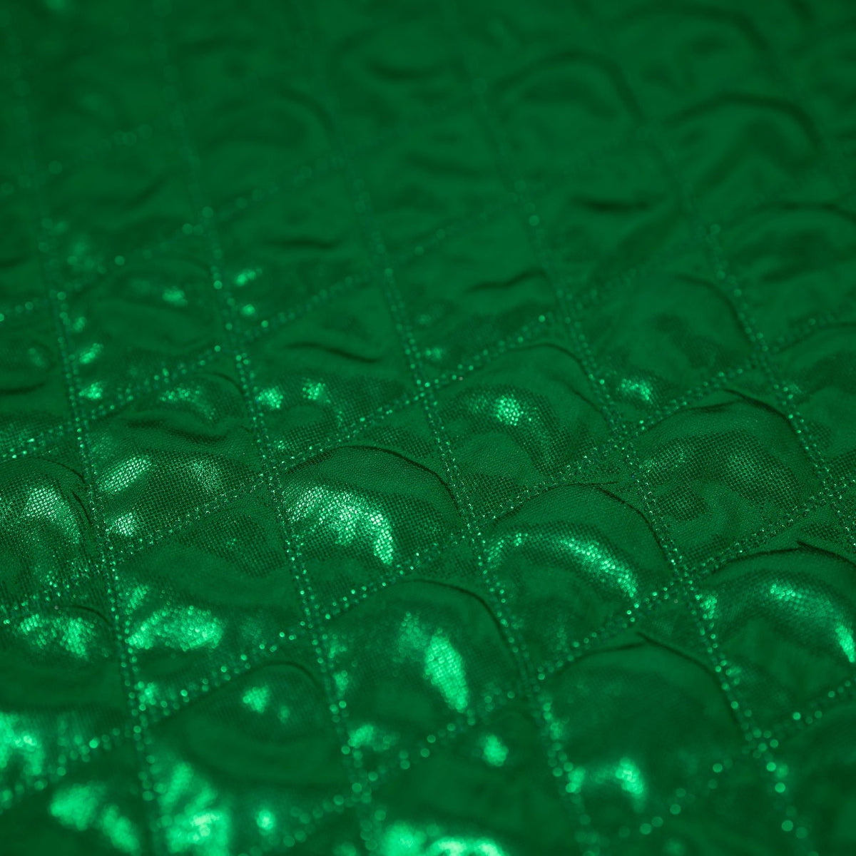 A flat sample of Betty Embossed Metallic Polyester in Kelly.