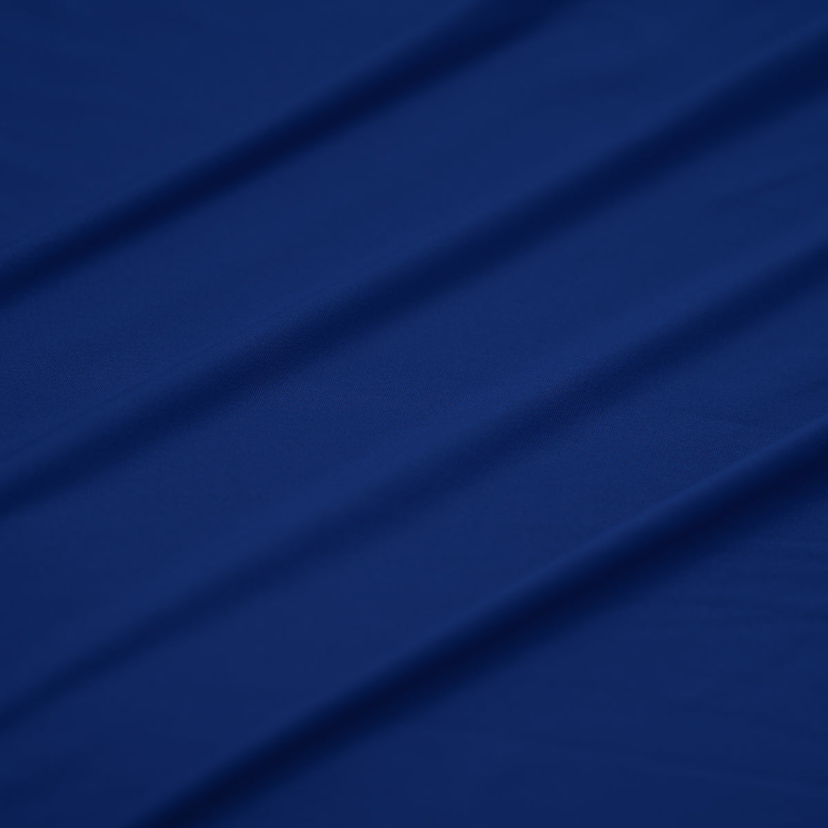 #color_Deep Royal