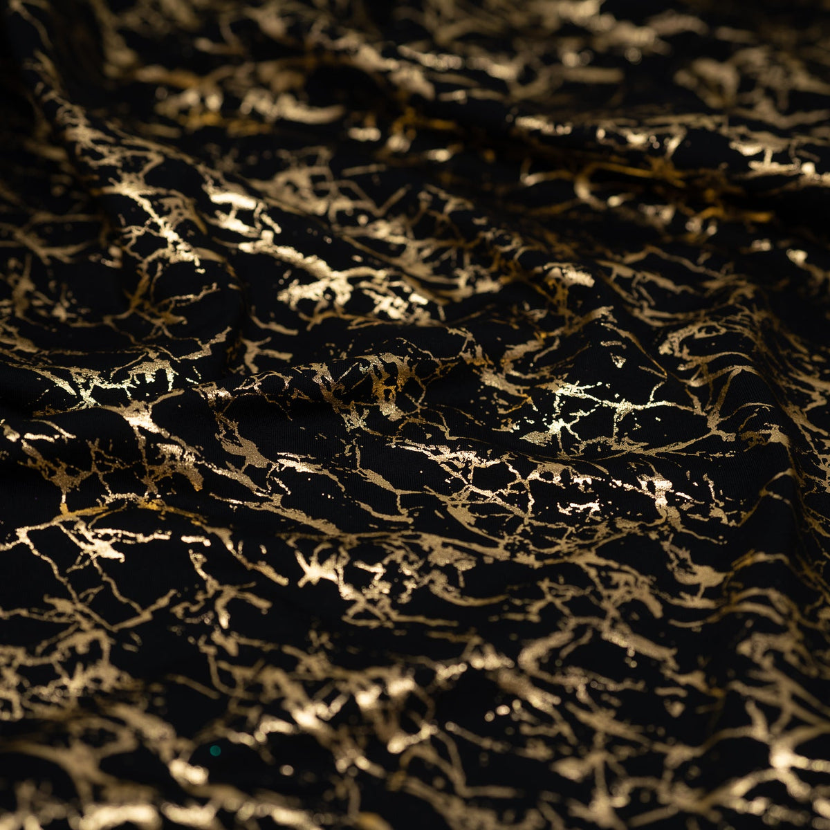 #color_black/gold
