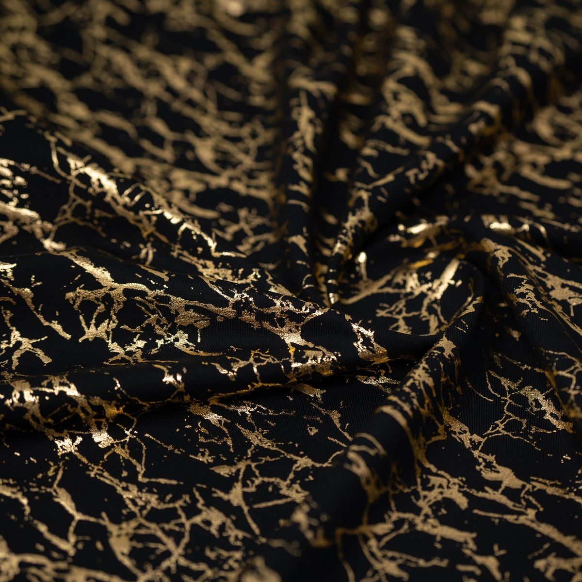 #color_black/gold