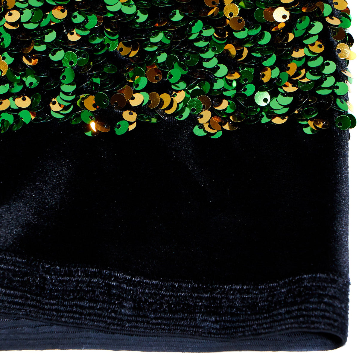 #color_black/green/gold