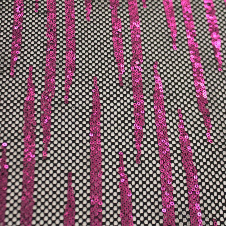 #color_black/fuchsia