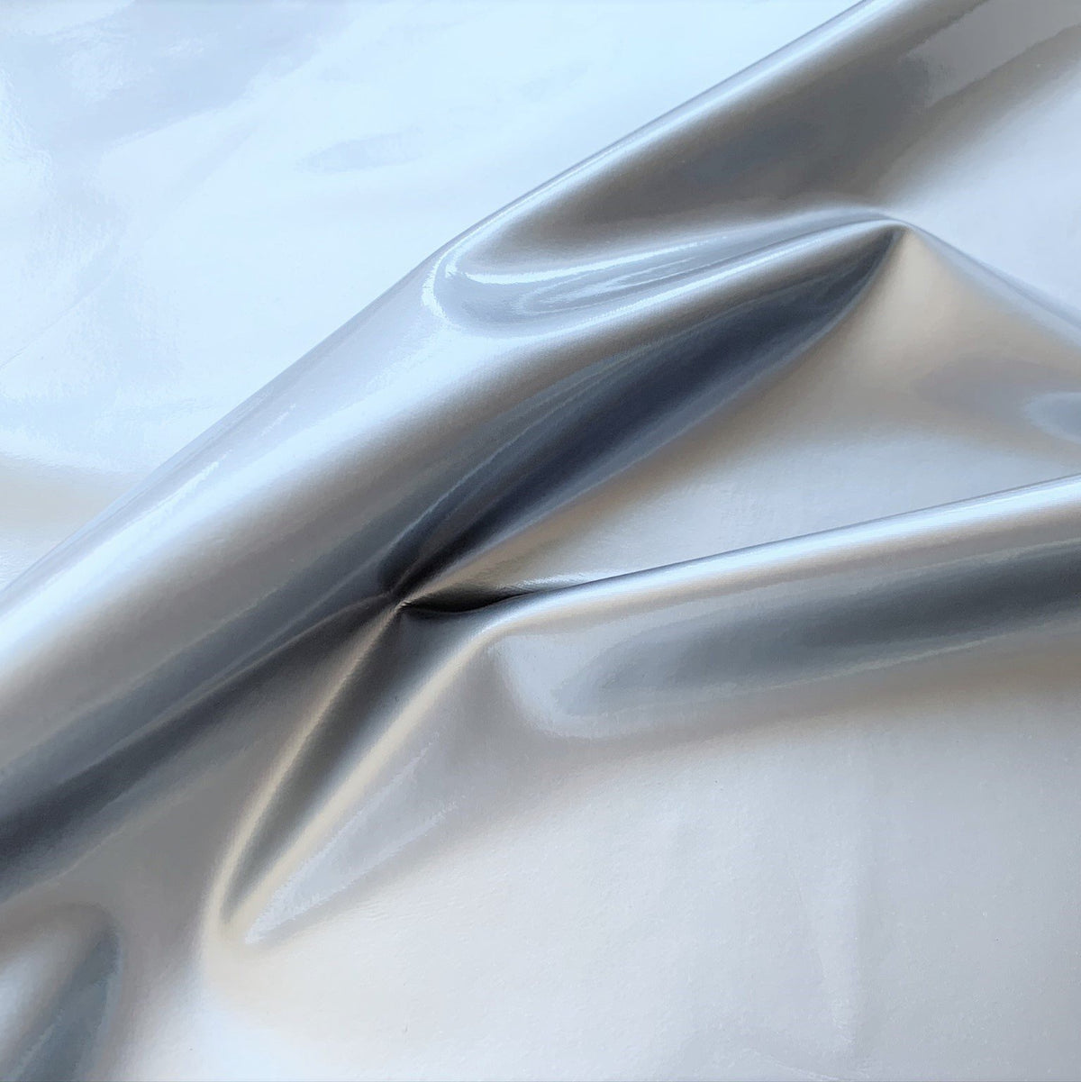 #color_silver