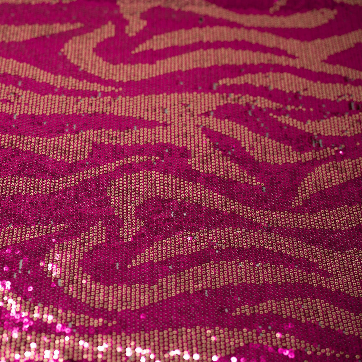 #color_fuchsia/gold