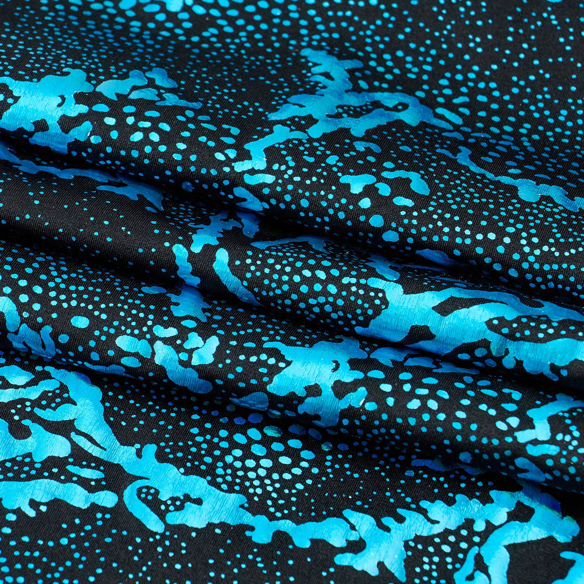 #color_Black/Turq