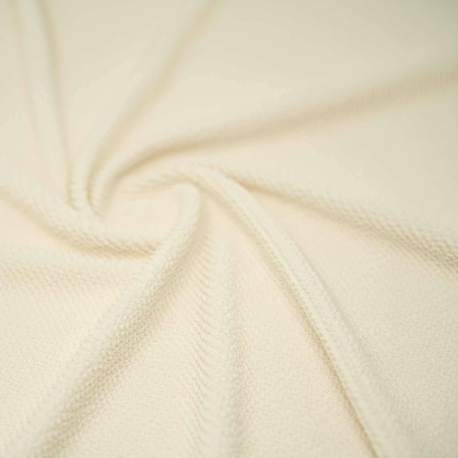 #color_Ivory
