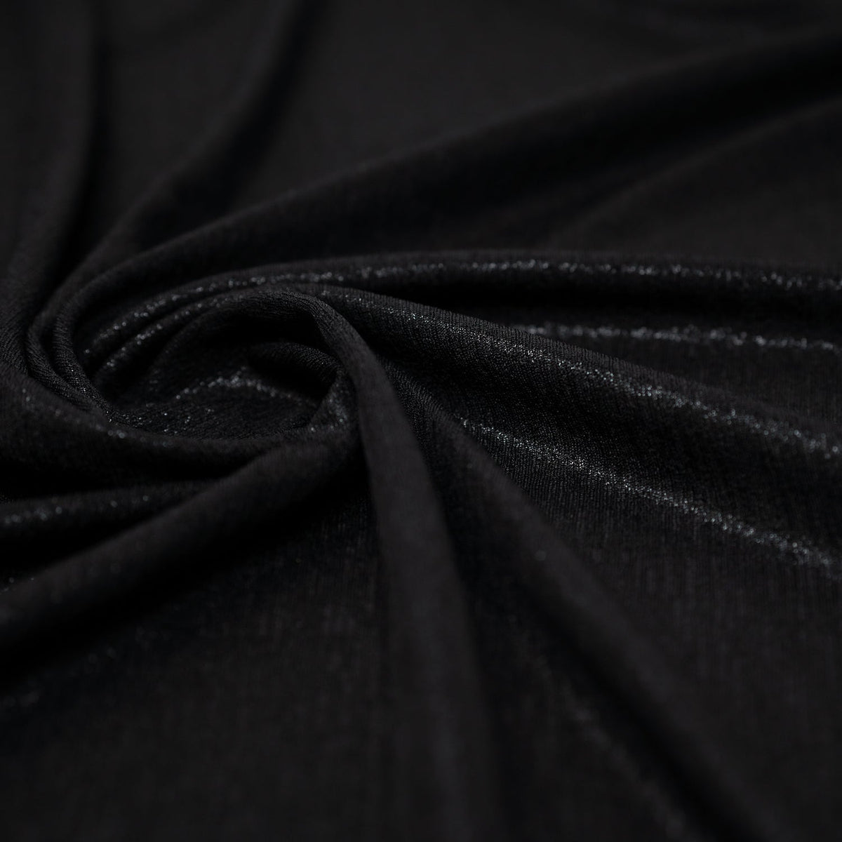 #color_black/black