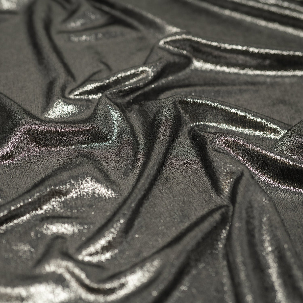 #color_Black/Silver