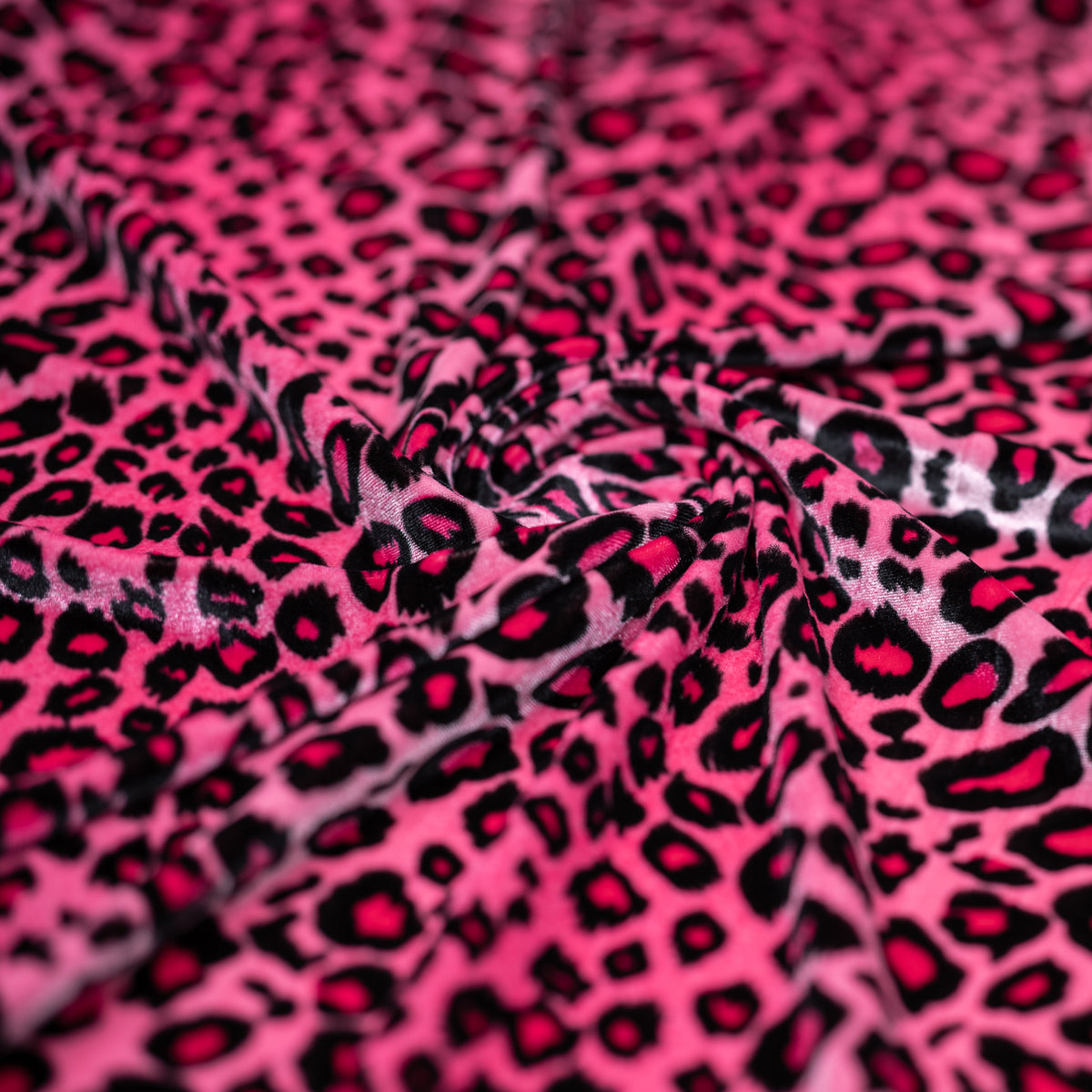 #color_pink/black