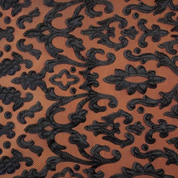 #color_orange/black
