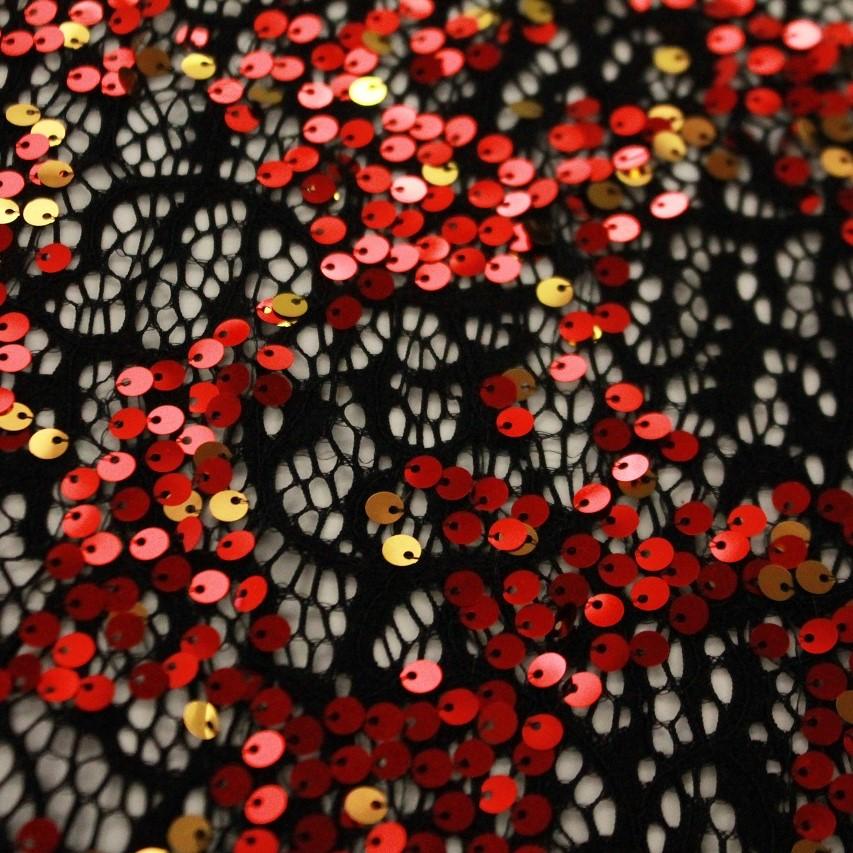 #color_black/red/gold