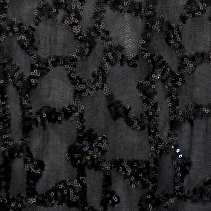#color_black/black