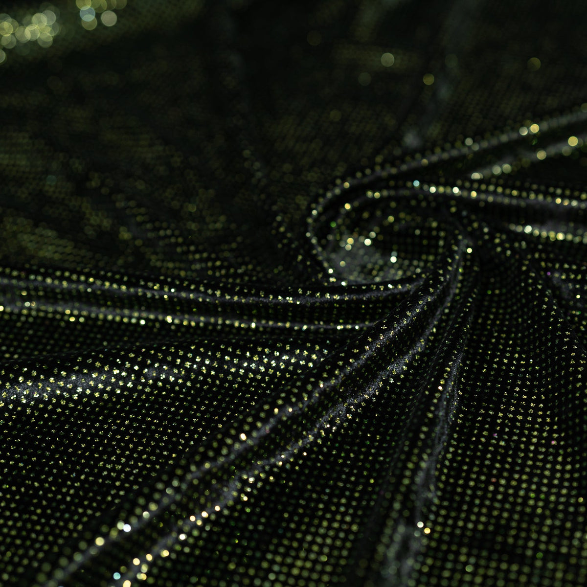 #color_black/olive