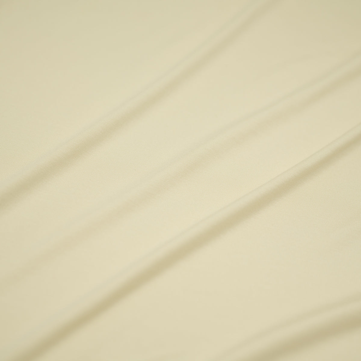 #color_Ivory