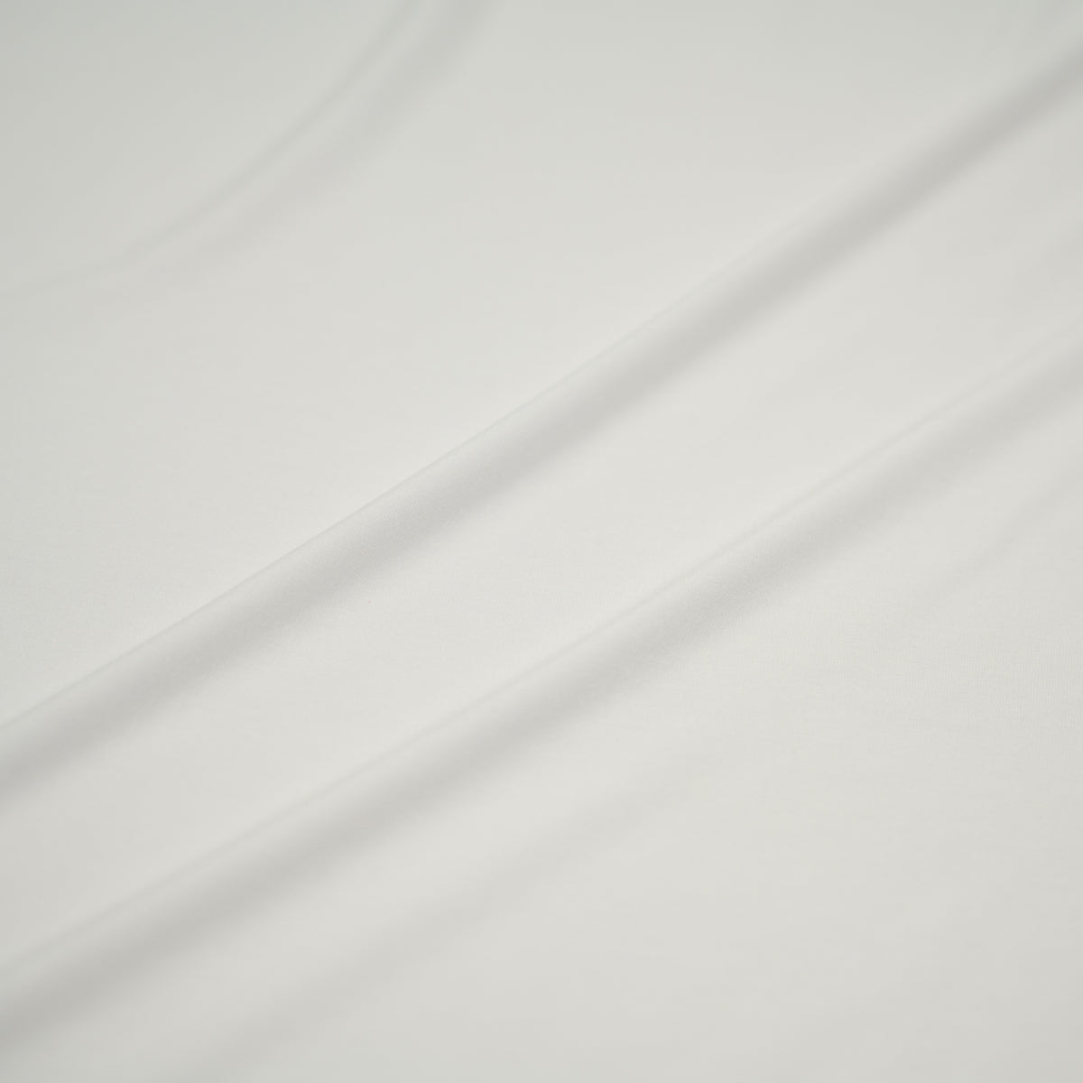 #color_White